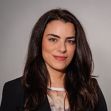 Dr. Mina Popovic